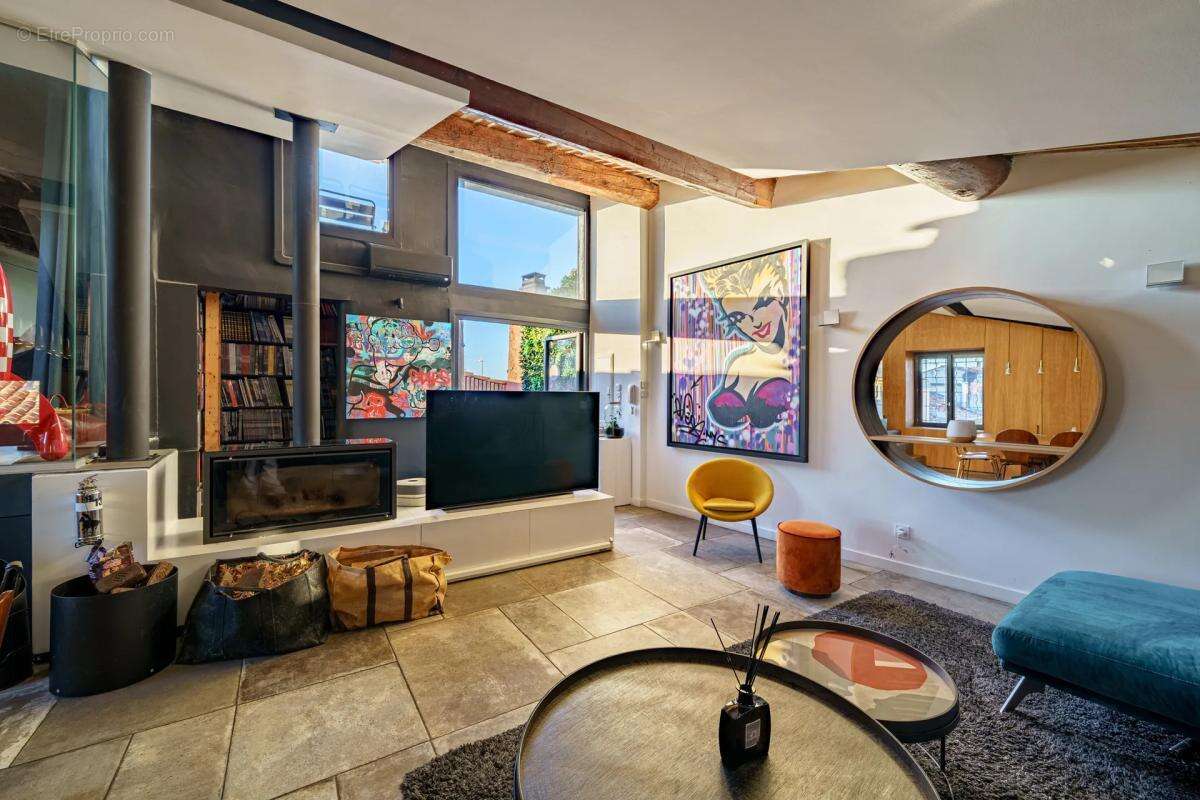 Appartement à AIX-EN-PROVENCE