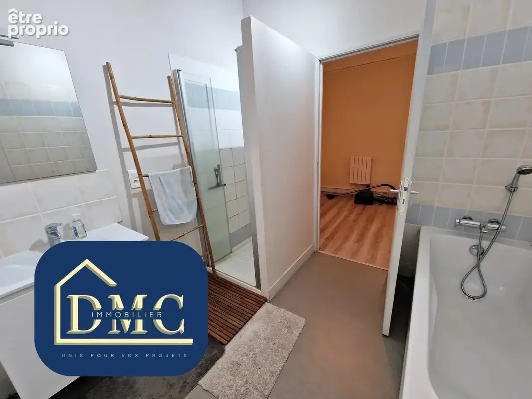 Maison de village de 109 m2 avec cour intérieure en plein cœur du village - photo 7