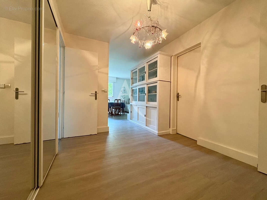 Appartement à GIF-SUR-YVETTE