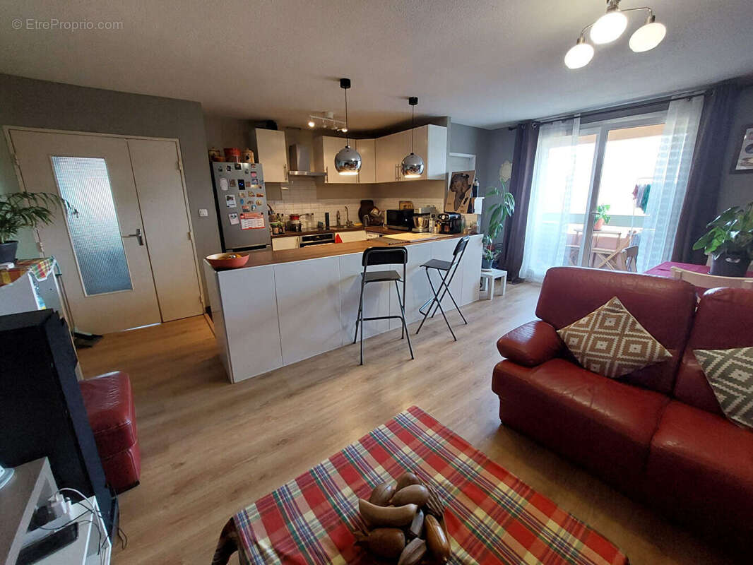 Blagnac EN EXCLUSIVITE Appart T4 de 74m² - photo 2