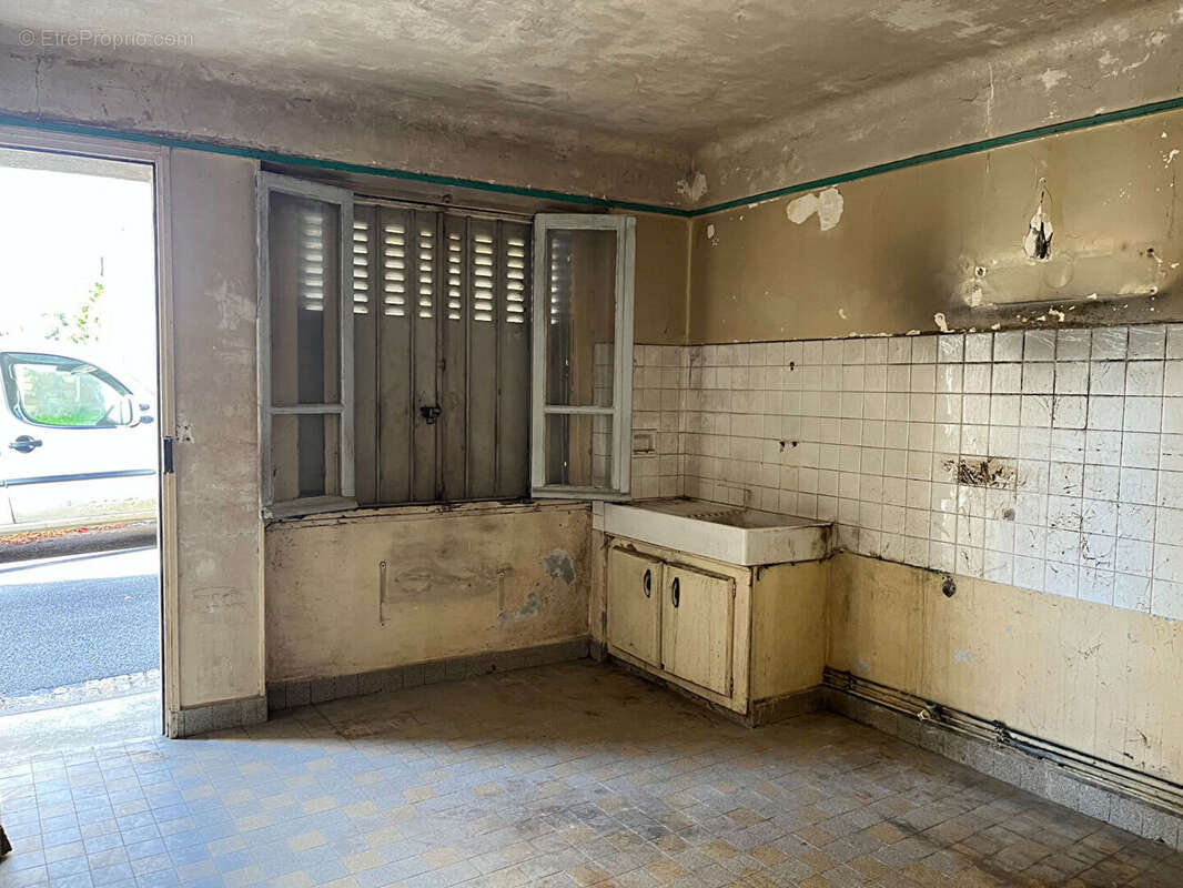 Maison à SAINT-SATUR