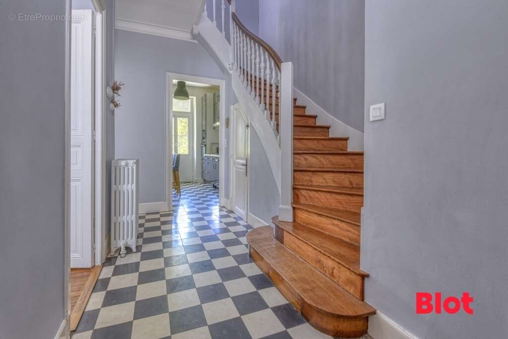 Maison 138 m² à Nantes  - photo 5