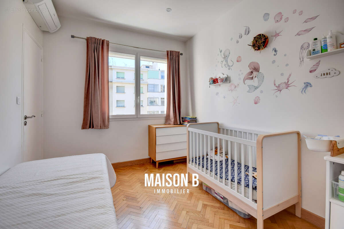 Appartement à MARSEILLE-8E