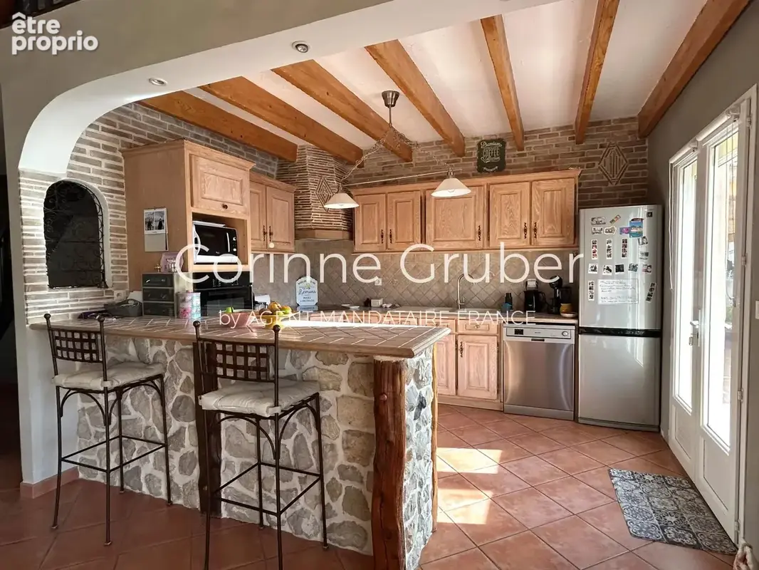 EXCLUSIVITÉ – Maison de type 4/5 de 112 m² avec garage et piscine - photo 10