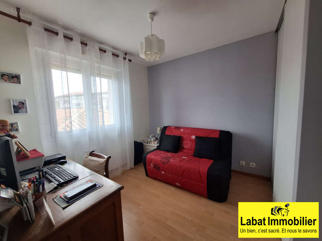 Appartement 60 m² à Boucau  - photo 6