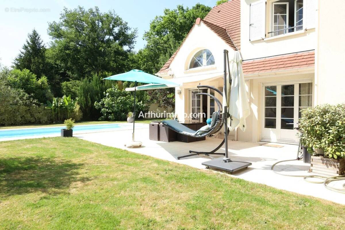 Maison à SUCY-EN-BRIE