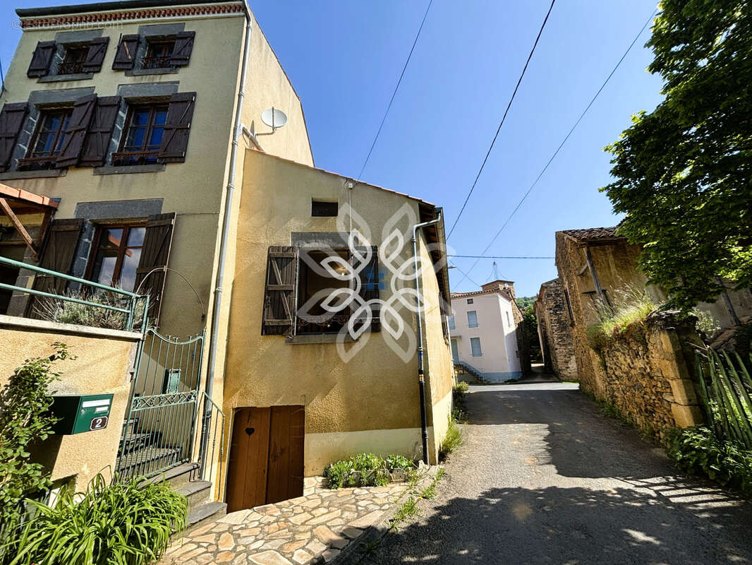 Maison à BOUDES