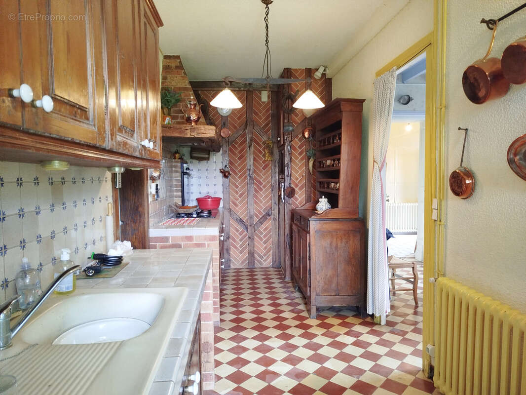 Maison à LAMOTHE-MONTRAVEL
