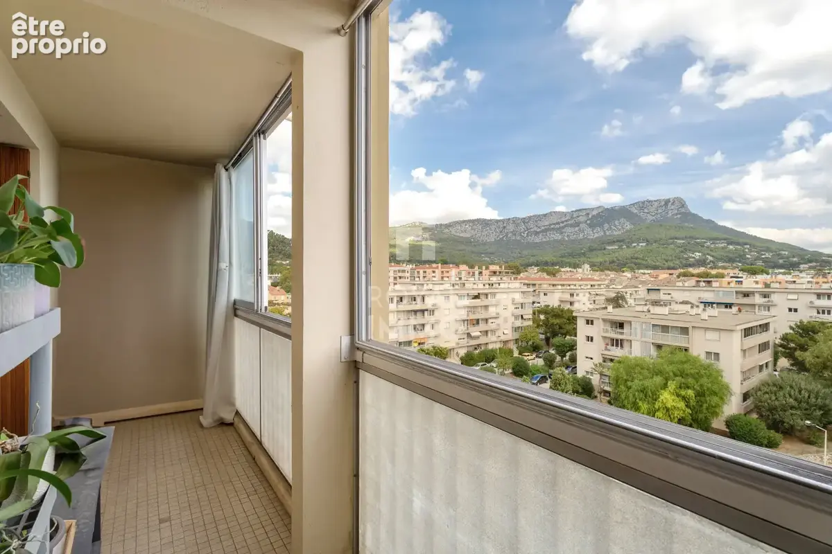 Toulon est-limitrophe la valette du var t4 + balcons + grand garage - photo 3