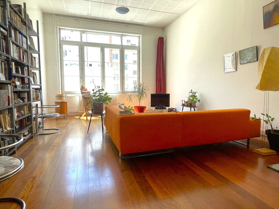 Appartement à LYON-6E