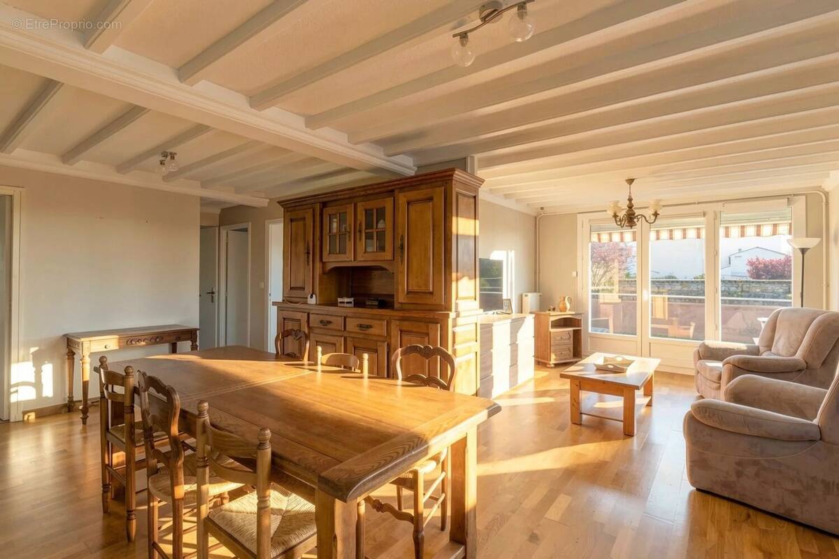 Appartement à VILLEFRANCHE-SUR-SAONE