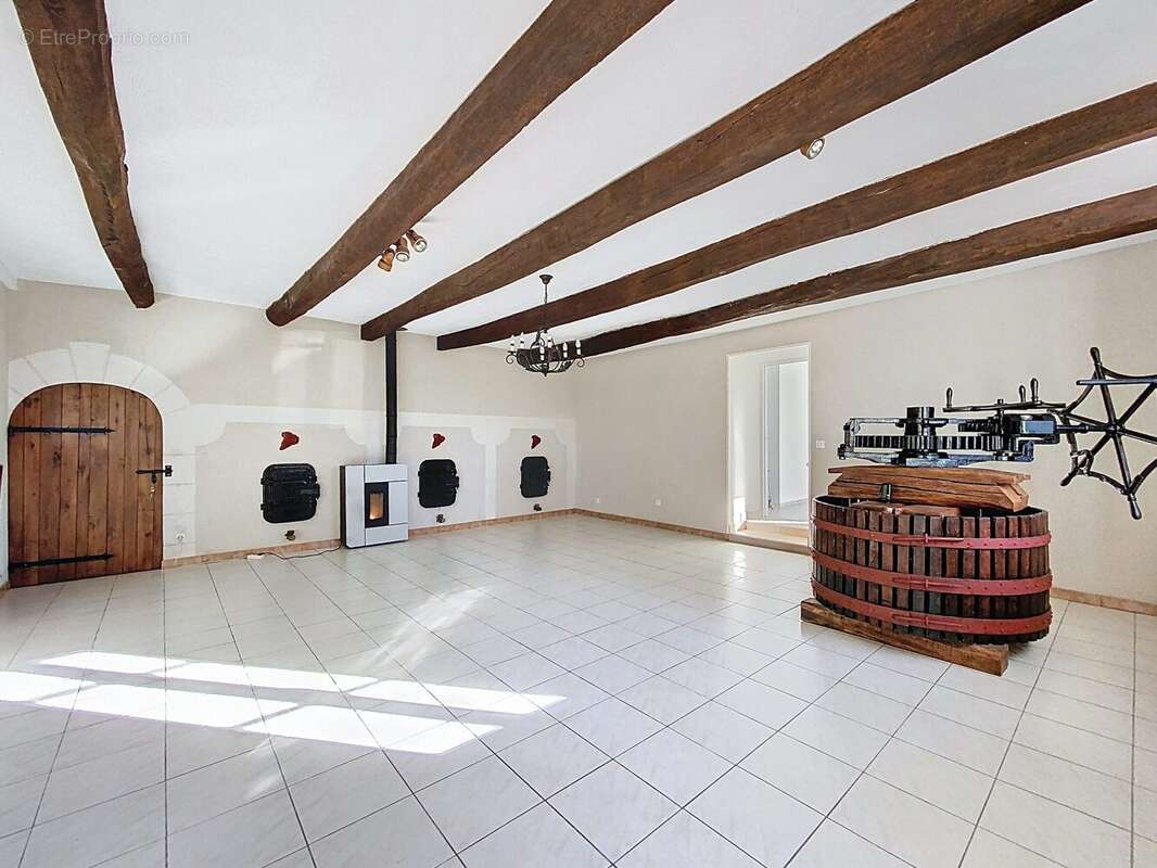 Maison à AZAY-SUR-CHER