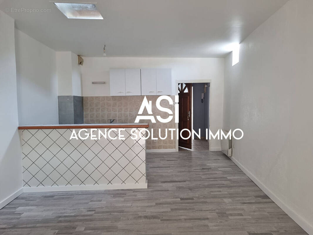 Maison 148 m² à Viviers  - photo 1