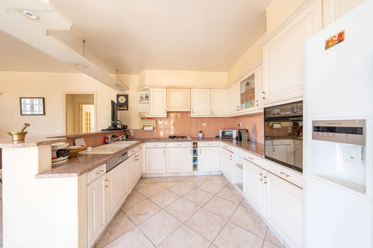 Maison à LA COLLE-SUR-LOUP