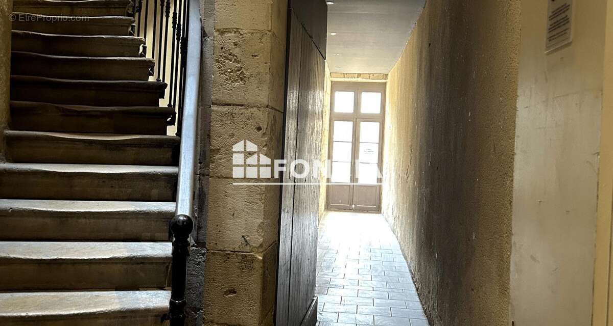 Appartement à BORDEAUX