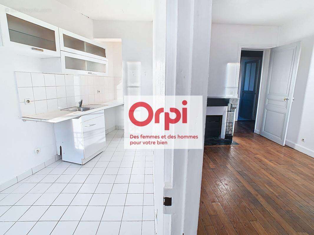 Appartement à ISSY-LES-MOULINEAUX