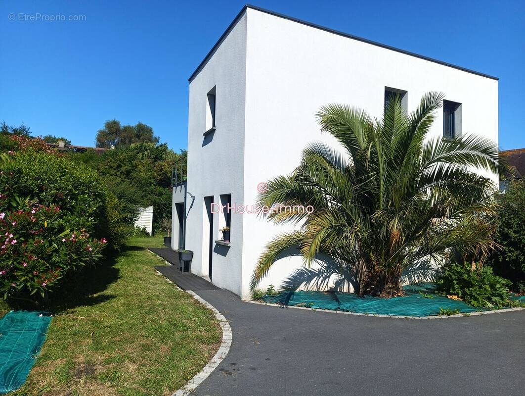 Maison à EPRON