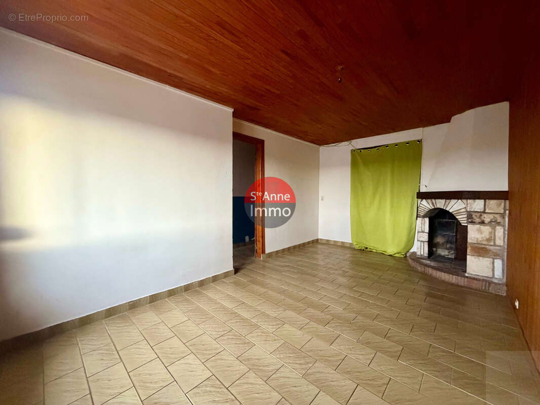 Maison à OVILLERS-LA-BOISSELLE