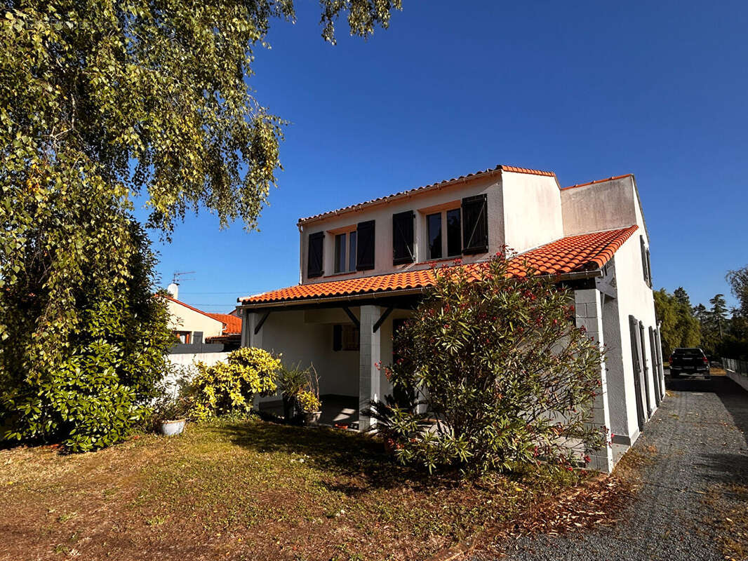Maison à PONT-SAINT-MARTIN
