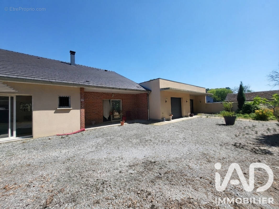 Photo 1 - Maison à MARLEMONT
