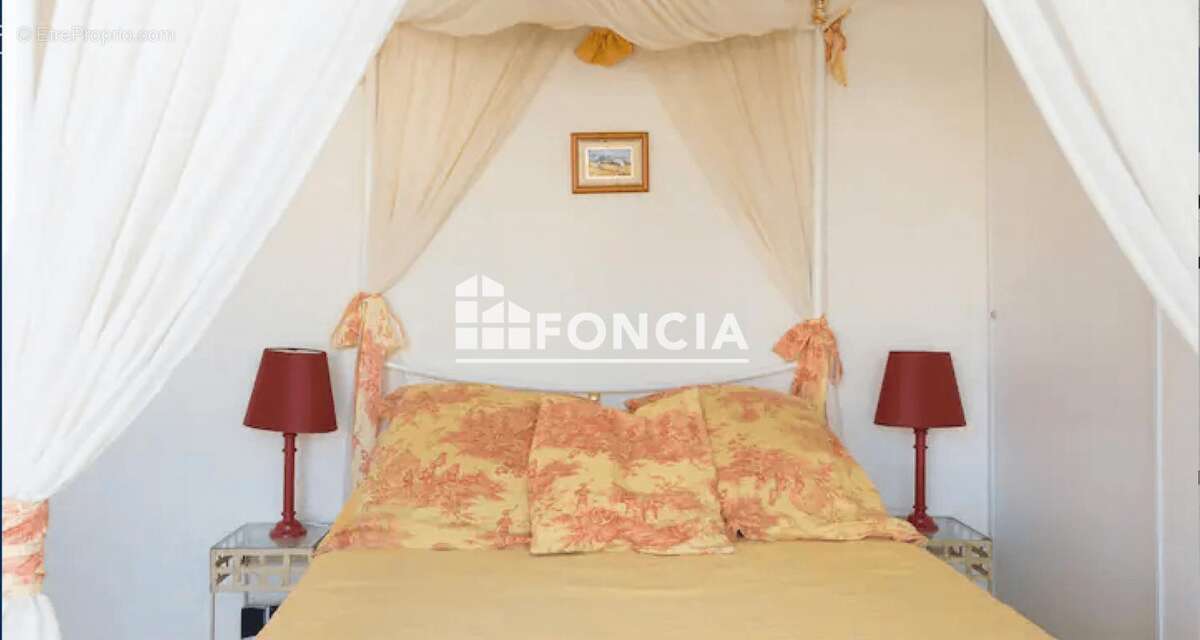 Appartement à LE CANNET