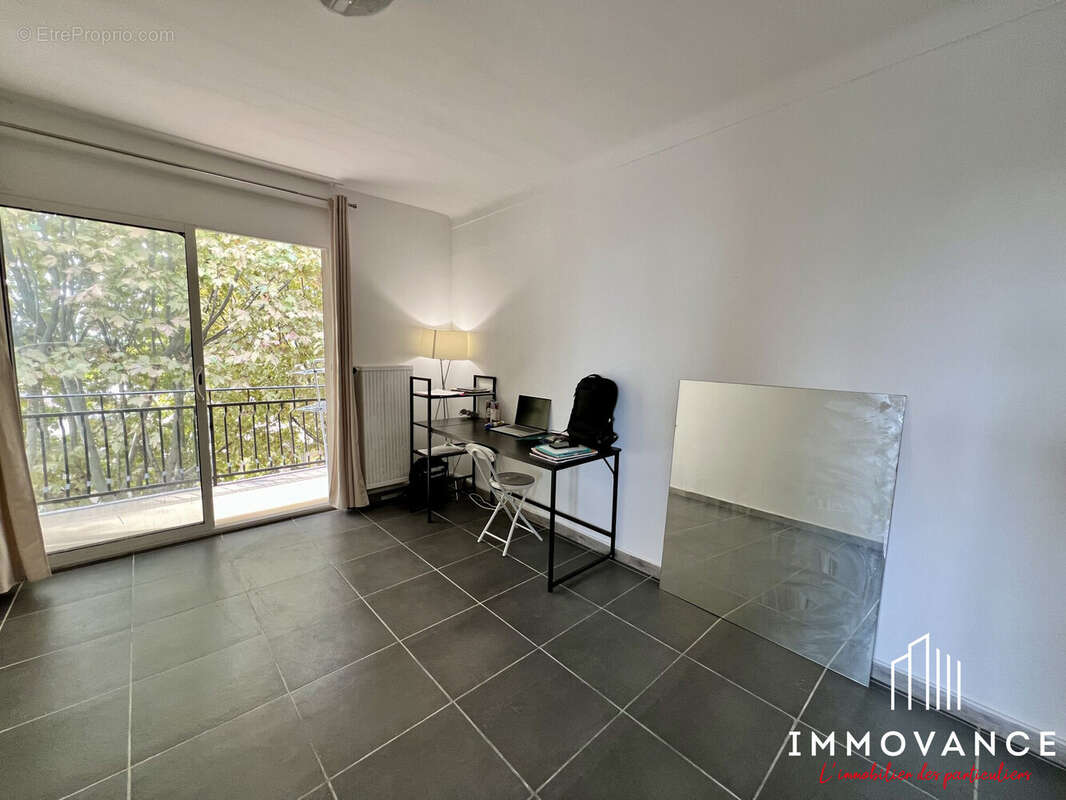 Appartement à LUNEL