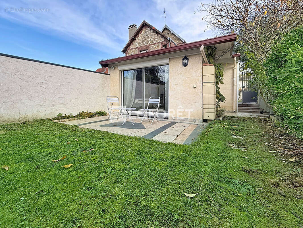 Maison à SOTTEVILLE-LES-ROUEN