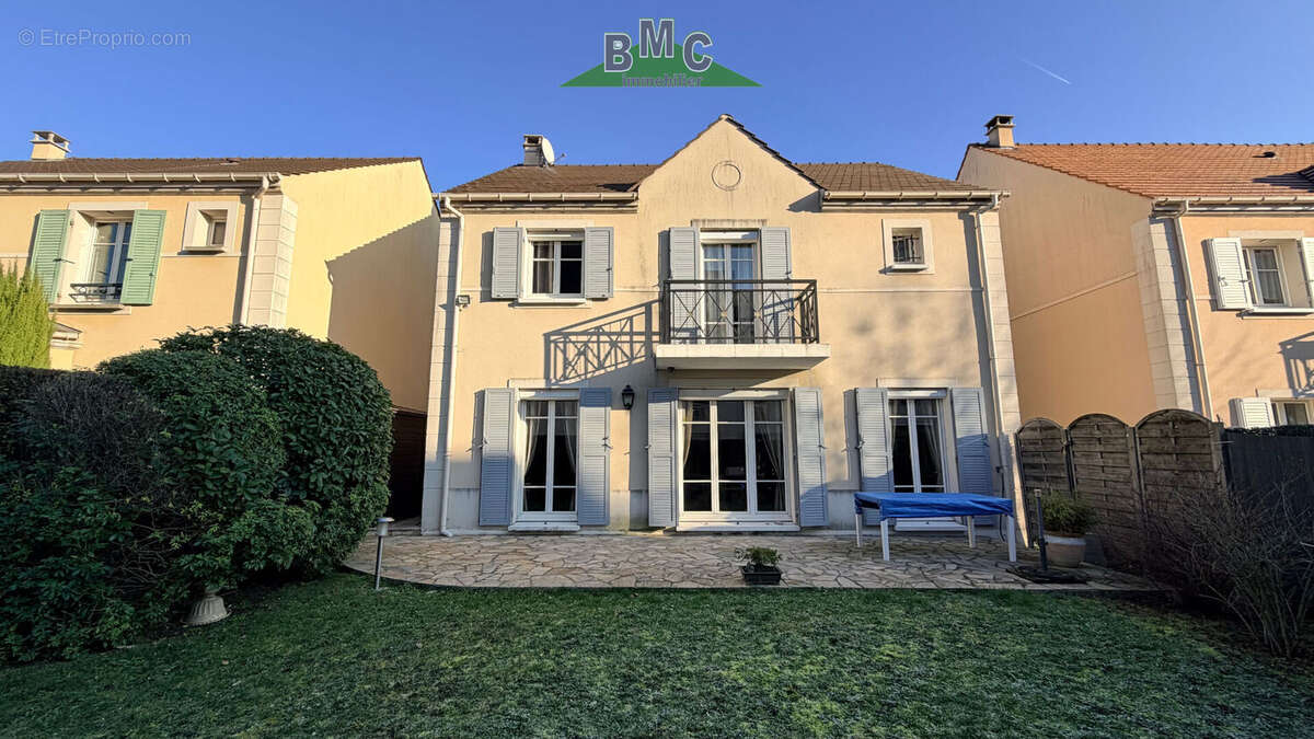 Maison à LE PLESSIS-BOUCHARD