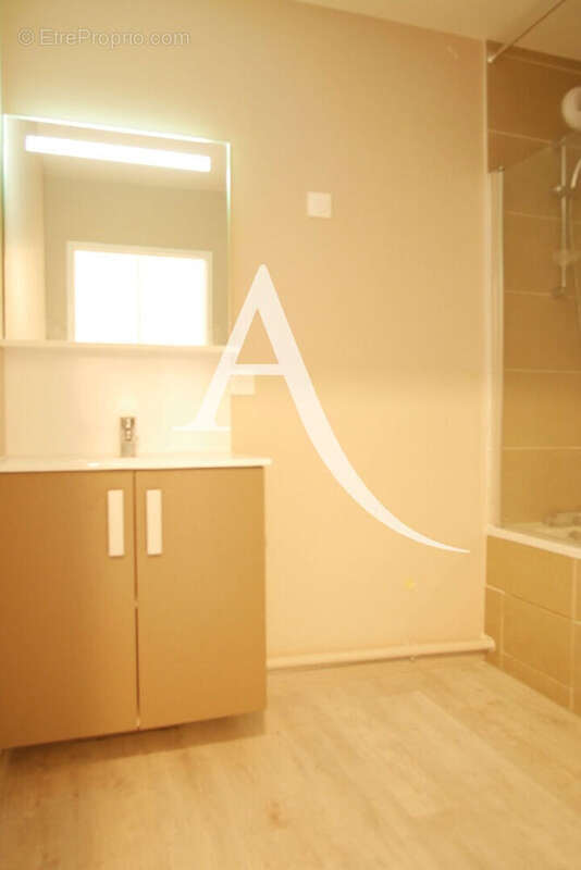 Appartement à NANTERRE