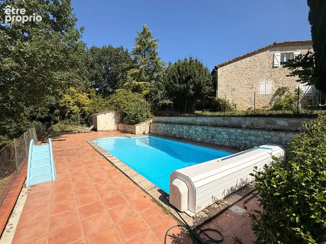 Propriété de caractère en pierre avec vue et lac - photo 37