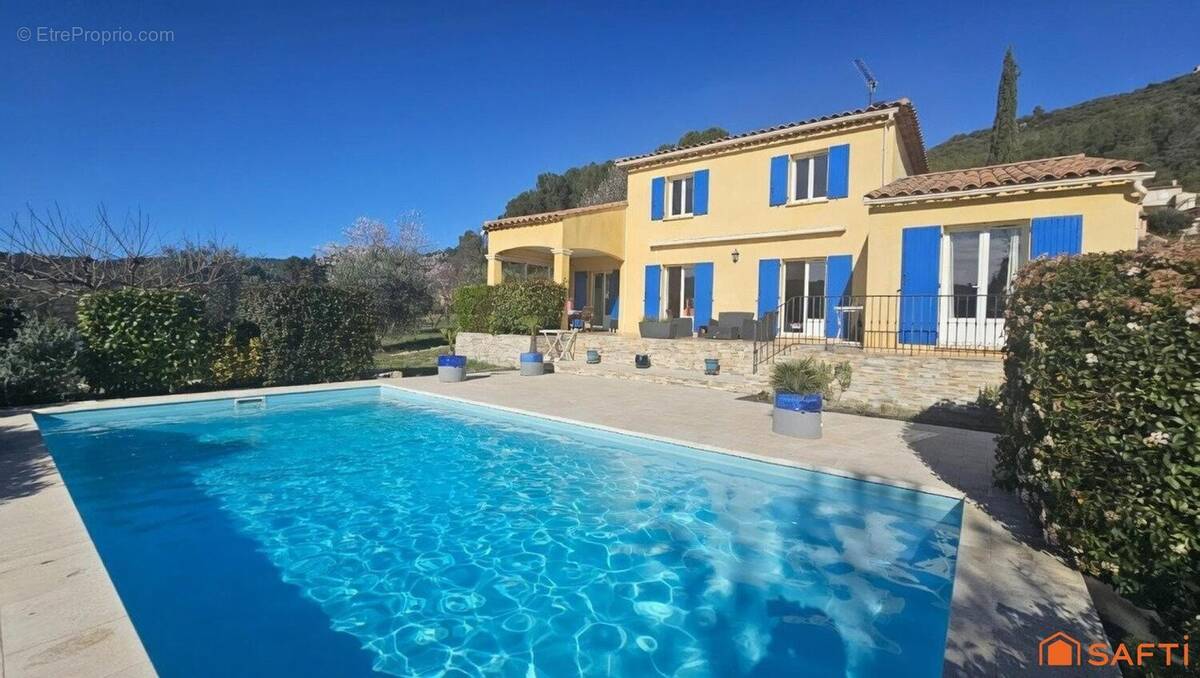 Photo 1 - Maison à SALERNES