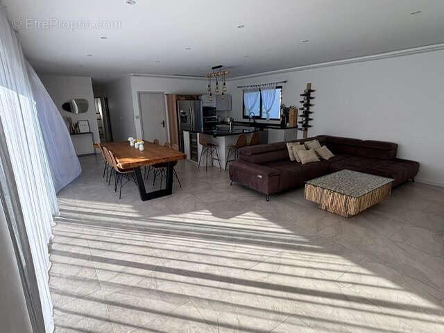 Maison à CLERMONT-L'HERAULT