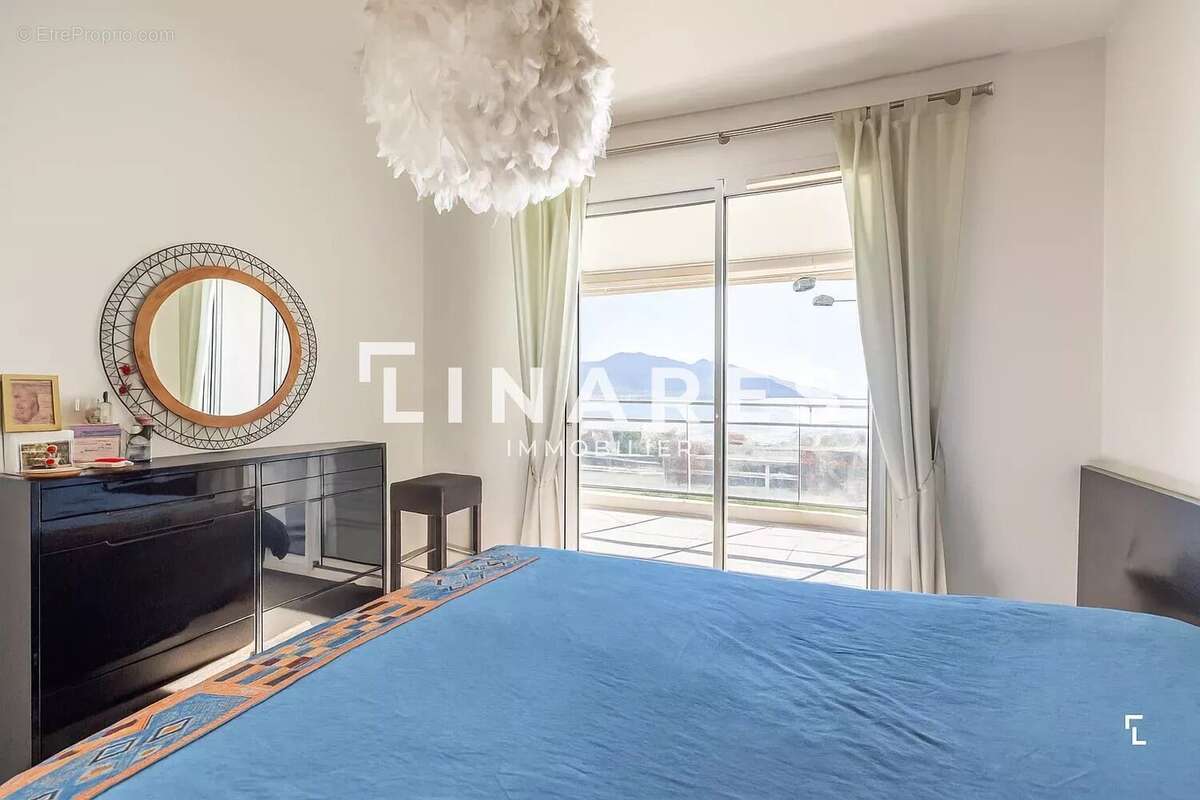 Appartement à MARSEILLE-7E