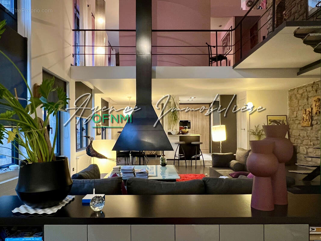Appartement à SAINT-ETIENNE