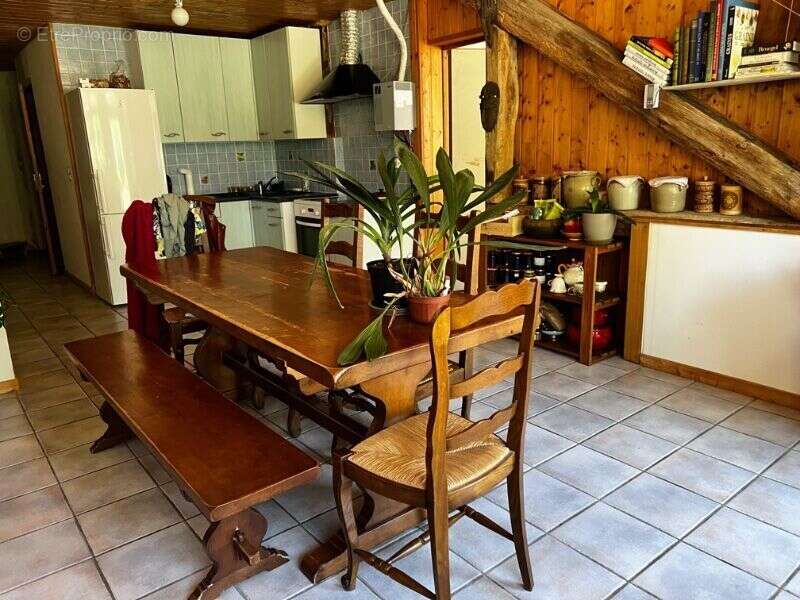 Photo 5 - Appartement à GENEUILLE