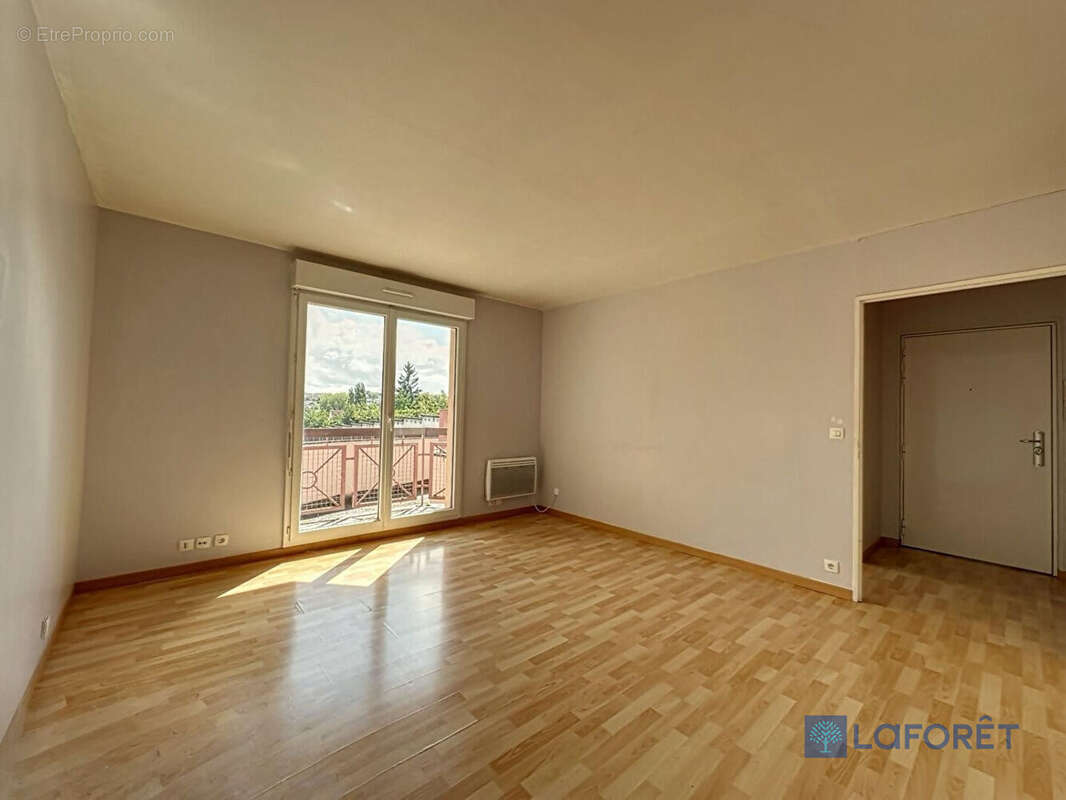 Appartement à ARPAJON
