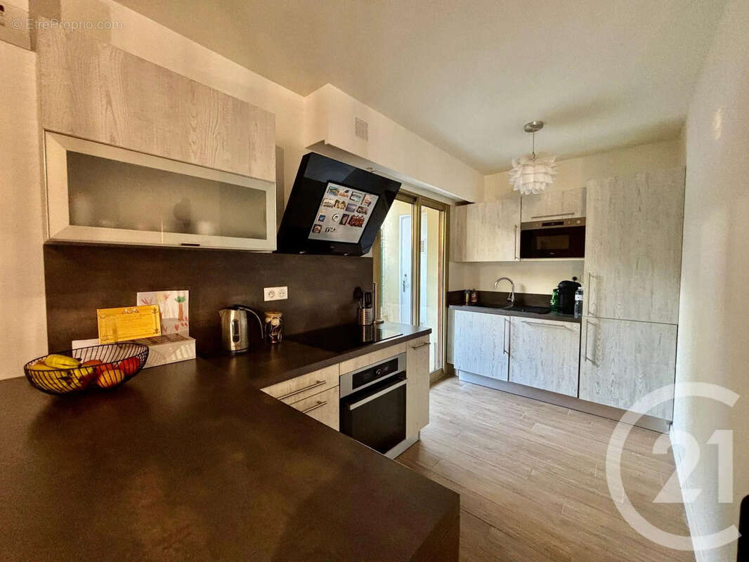 Appartement à LE CANNET