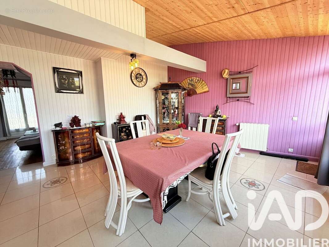Photo 9 - Maison à AVAILLES-LIMOUZINE