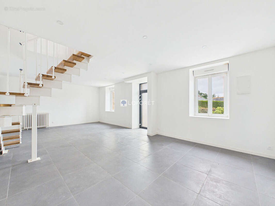 Maison Saint Segal 6 pièce(s) 124 m2 - photo 3