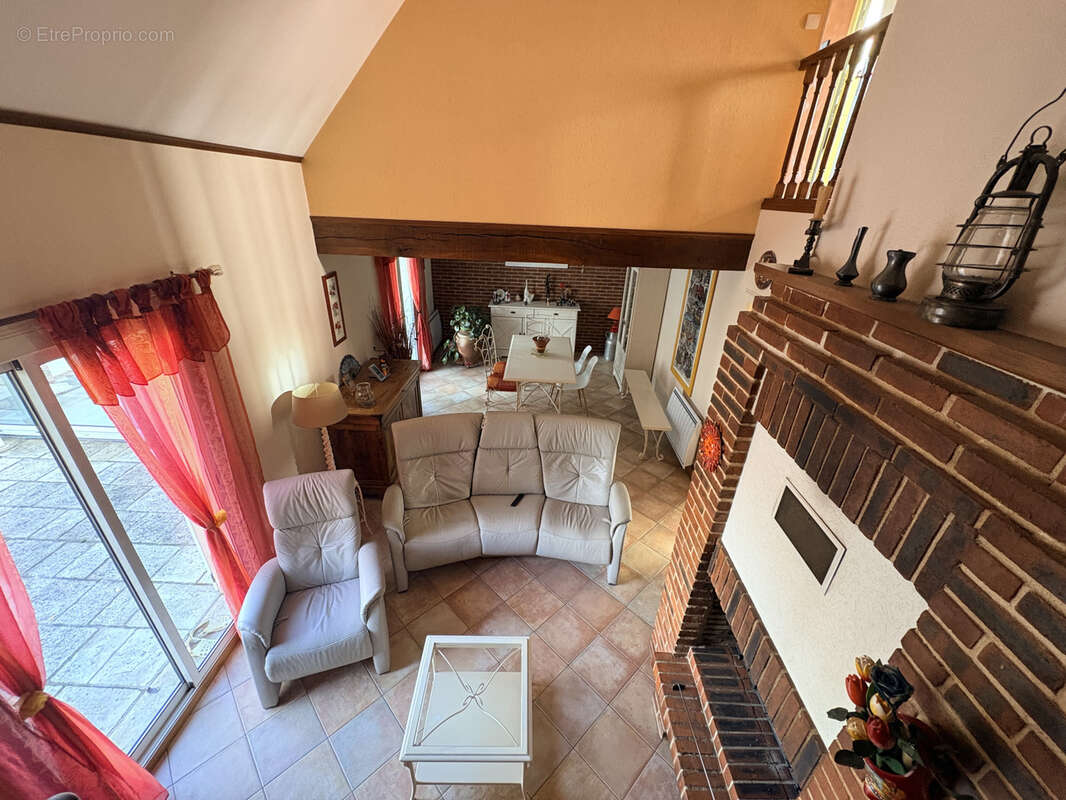 Maison à LE THIEULIN