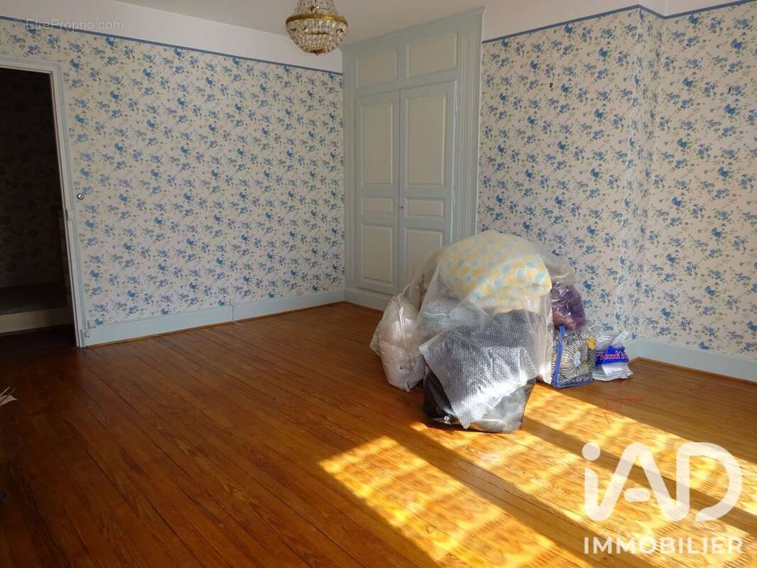 Maison 165 m² à Froncles  - photo 7