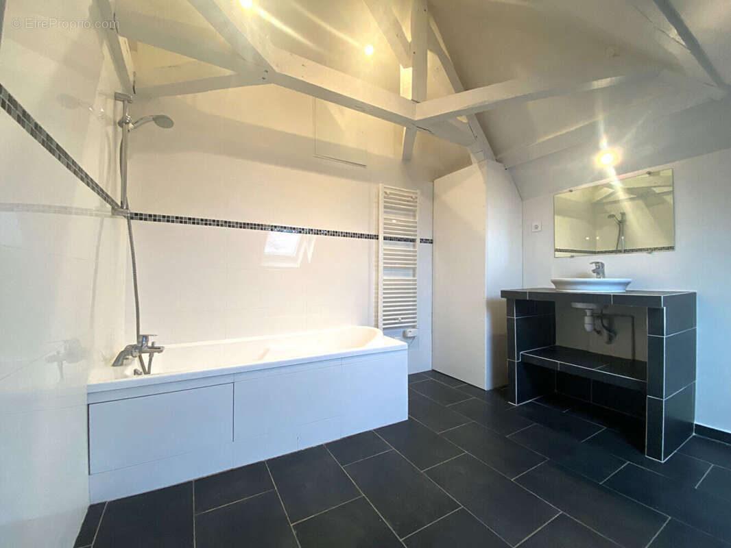 Maison à BOURGTHEROULDE-INFREVILLE