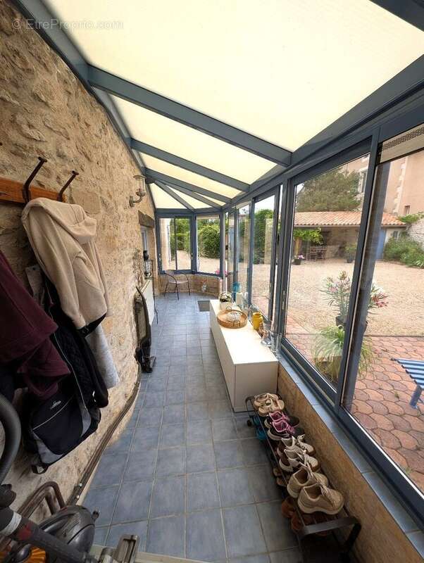 Maison à CHASSENEUIL-DU-POITOU