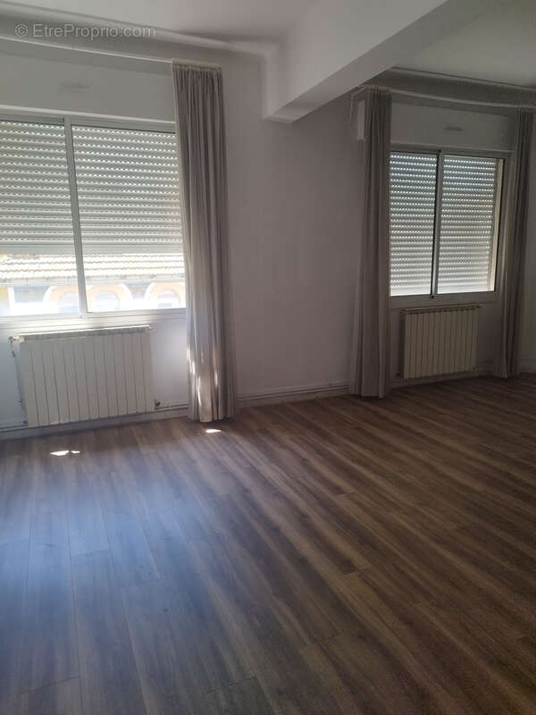Appartement à CARCASSONNE