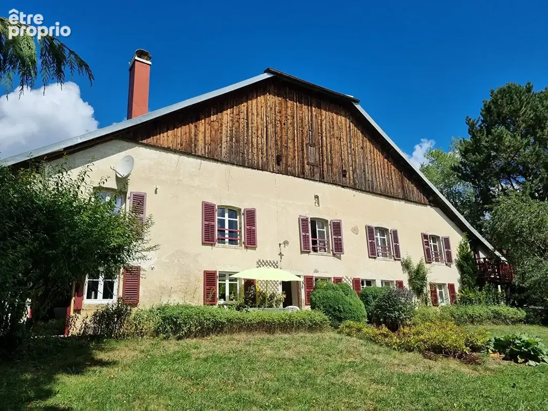 Maison à LA LONGEVILLE