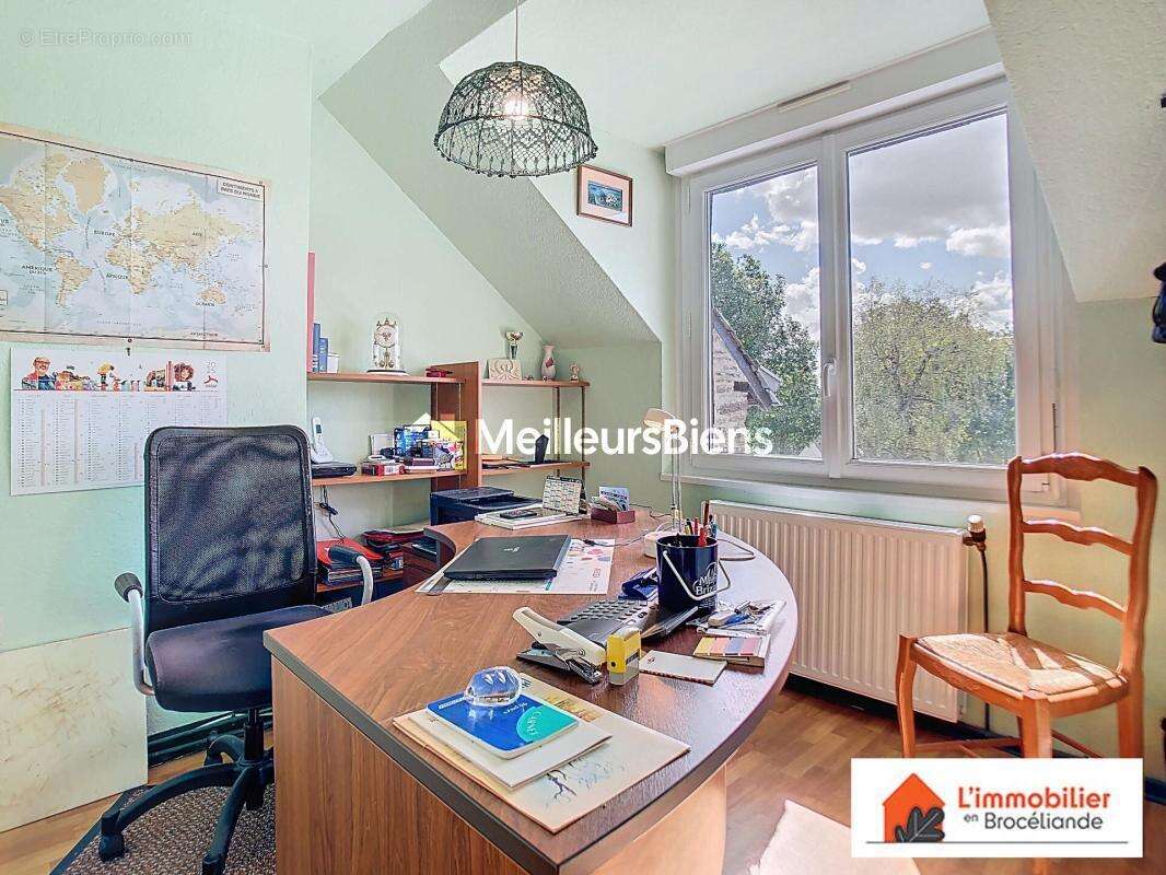 Maison à PLELAN-LE-GRAND