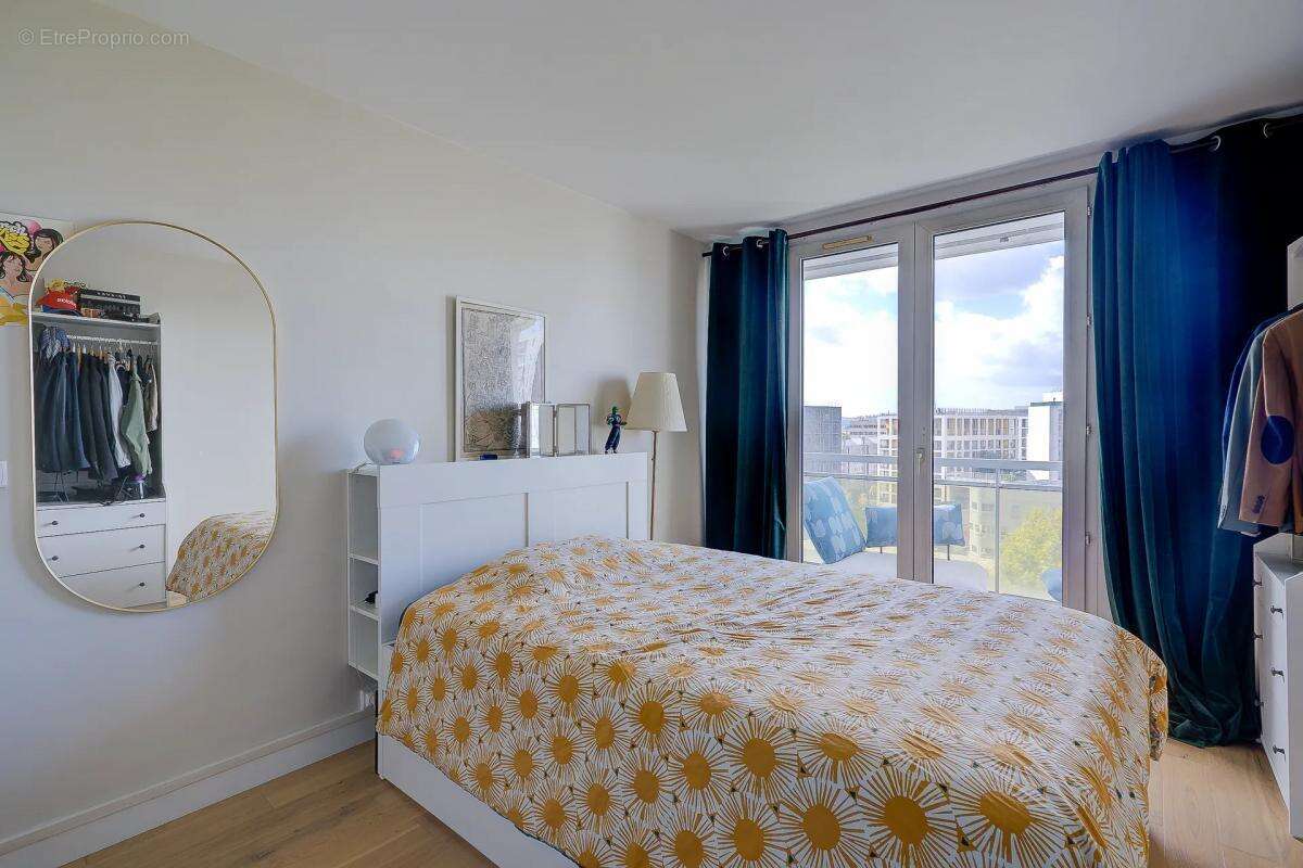 Appartement à NANTERRE