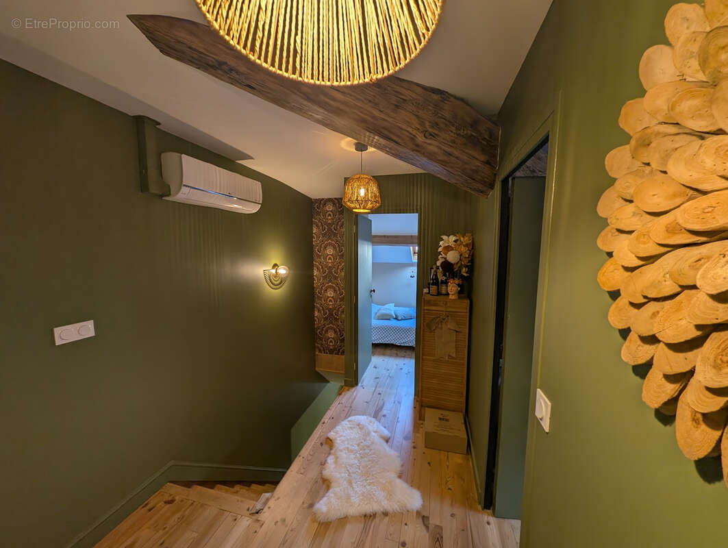 Maison à SAINT-PERAY