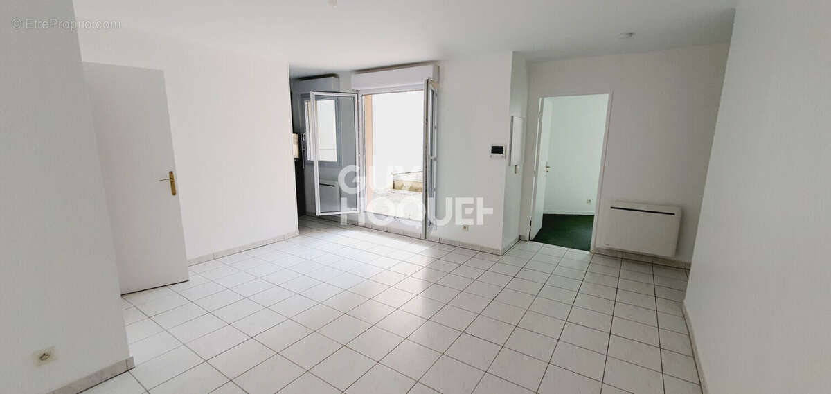 Appartement à MONTLHERY