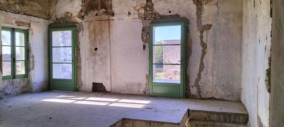 Maison à L&#039;ISLE-SUR-LA-SORGUE